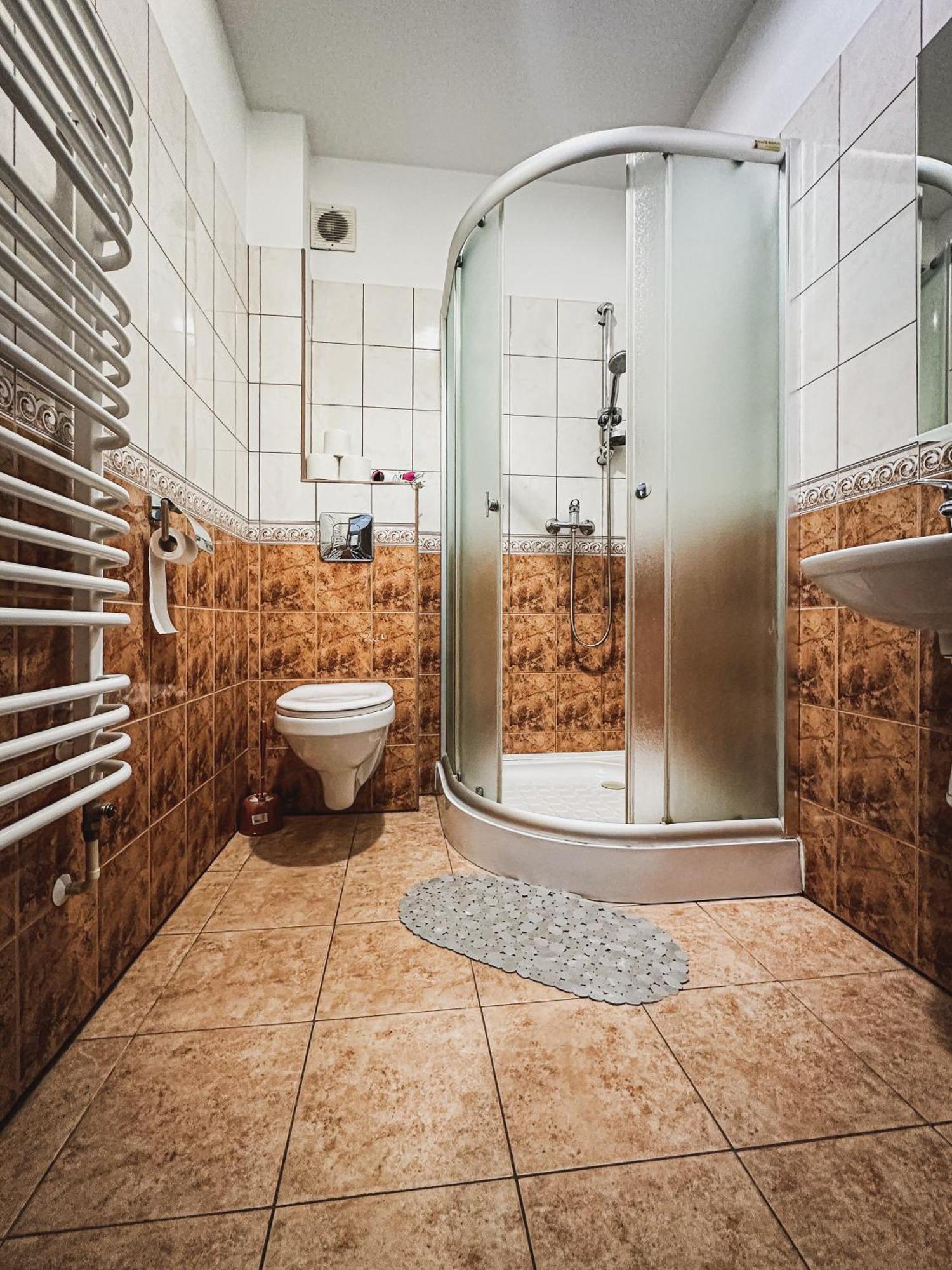 Hotel Arkadia Klecza Gorna Экстерьер фото
